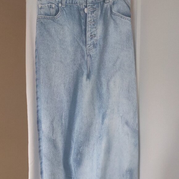ZARA Satin Effect Denim Print A-Line Skirt - LARGE - Picture 5 of 12